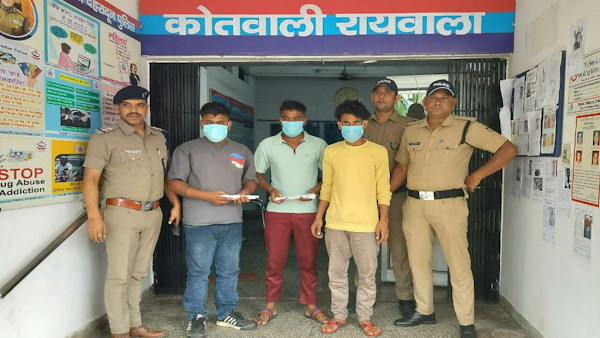 Dehradun news Youth uploaded reels social media intimidate friends police taught them lesson