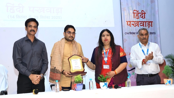 Hindi Pakhwada Promotes Hindi Usage