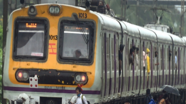 Mumbai local train Mumbai local train