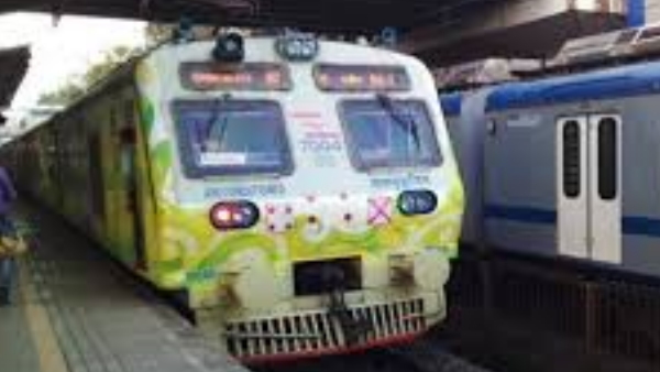 Mumbai Local Train