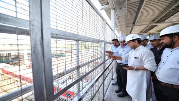 Jyotiraditya Scindia New avatar of Gwalior railway station in mp Instructions on site visit