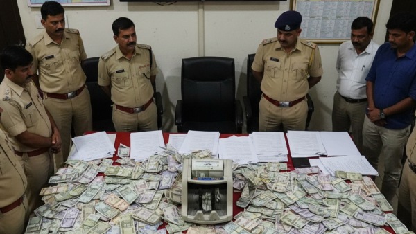 bihar chunav cash seize