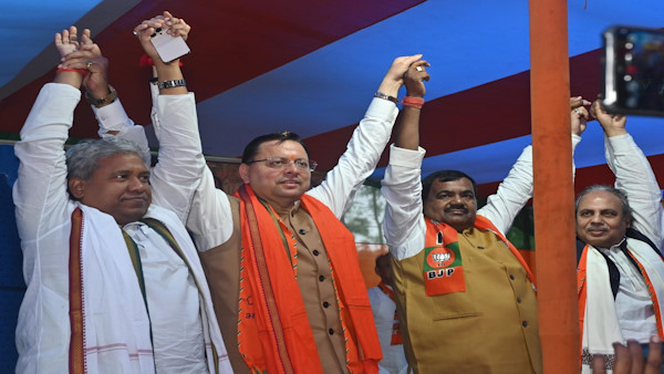Uttarakhand CM PUSHKAR Dhami rs Bihar CHUNAV campaigns vigorously two days attacks opposition fiercely