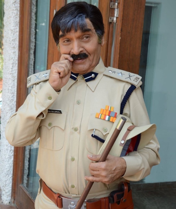 Asrani education