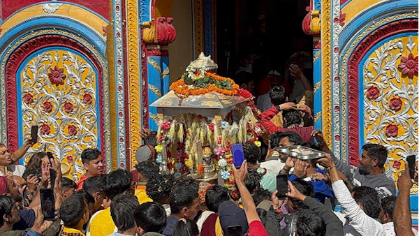Kedarnath seated Omkareshwar temple Ukhimath winter seat deities Panch Kedars seen six months