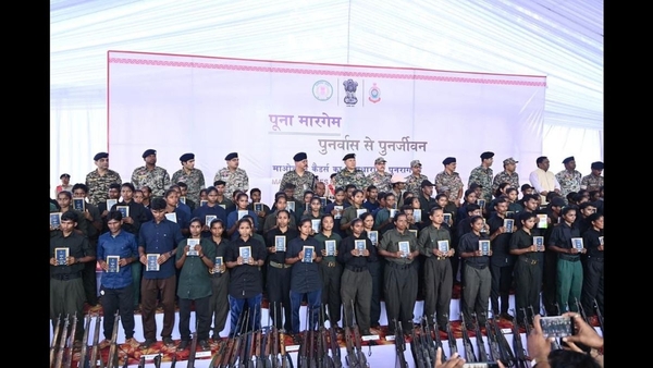 Major Surrender of Maoist Cadres in Bastar