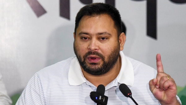 Bihar tejashwi yadav rjd karyakarta pakistan