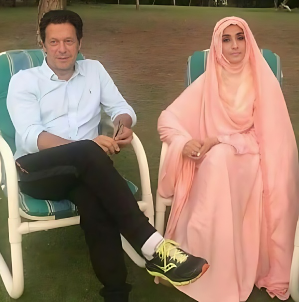 Pakistan Ex PM Imran Khan Wife