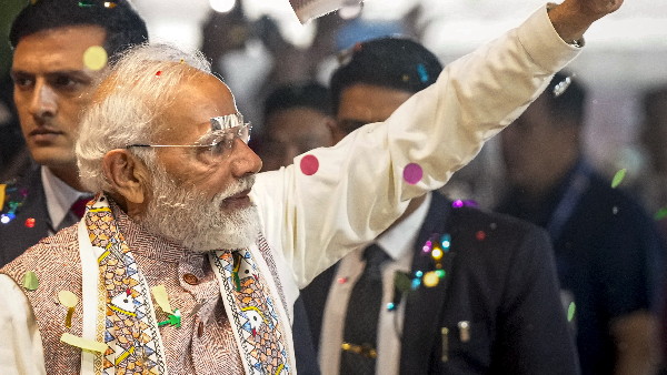 बिहार चुनाव में मिली प्रचंड जीत के बाद मोदी की ललकार, बोले- बंगाल से होगा  जंगलराज का अंत | Modi's challenge after Bihar election victory, says Bengal  will end jungle raj -