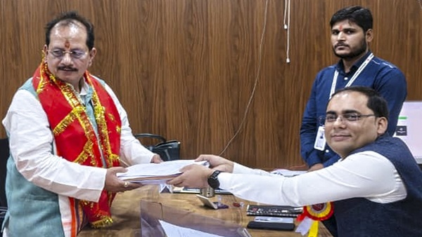 Bihar Exit Poll 2025 vijay sinha Bihar Exit Poll 2025 vijay sinha