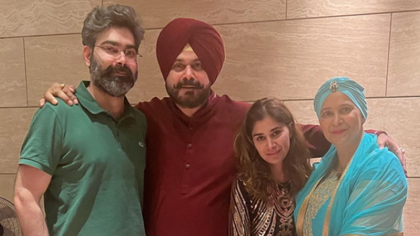 Congress suspended Navjot Kaur Sidhu Congress suspended Navjot Kaur Sidhu