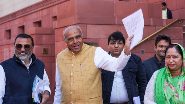 Nishikant Dubey Father Mother SIR