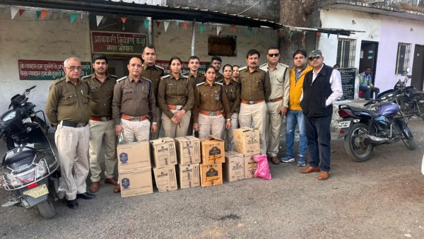 Excise Department 97 liters of foreign liquor seized in Piplani accused Suresh Patil arrested Excise Department 97 liters of foreign liquor seized in Piplani accused Suresh Patil arrested