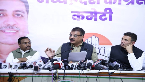 Two years of MP mohan government or 22 years of failures Jitu Patwari-Umang Singhar press conference Two years of MP mohan government or 22 years of failures Jitu Patwari-Umang Singhar press conference