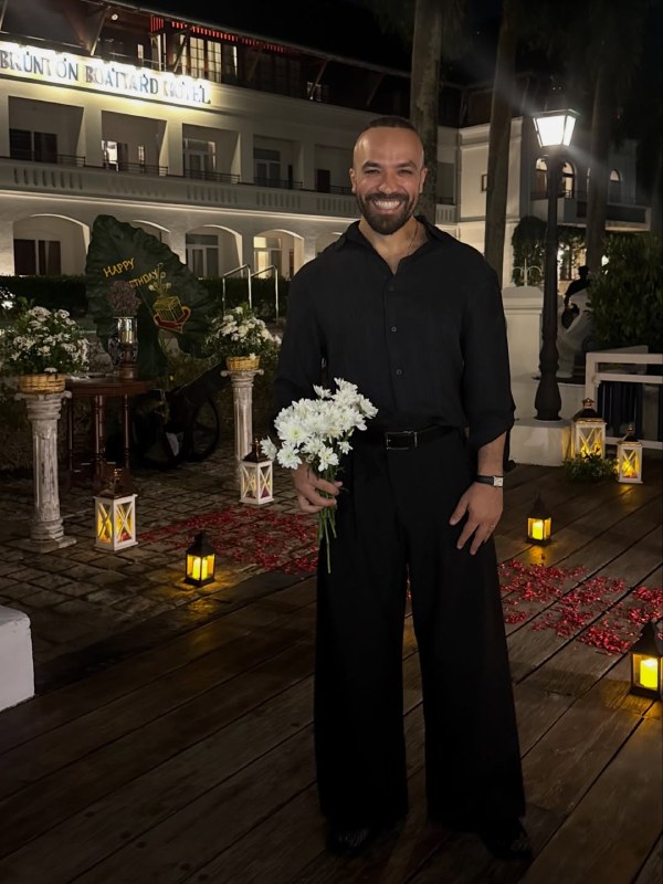 Who Is Sunaina Yella