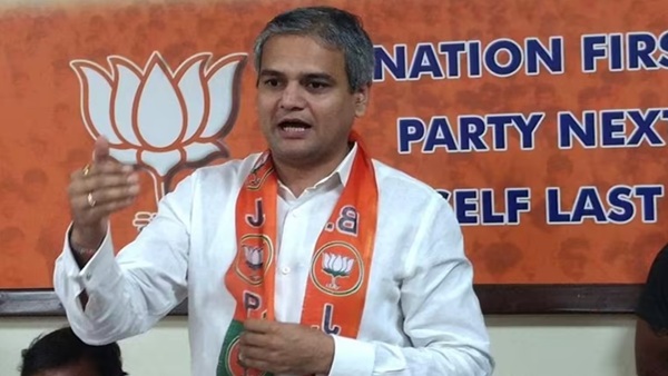 BMC Election Result 2026 Makarand Narvekar BMC Election Result 2026 Makarand Narvekar