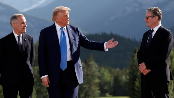 Donald Trump threatens