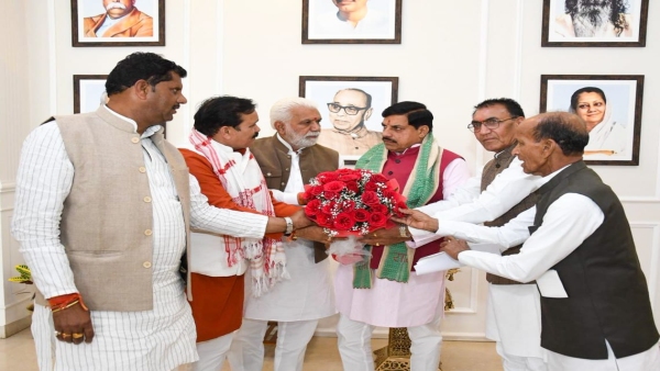 cm mohan yadav davos return gautam tetwal meeting bhopal