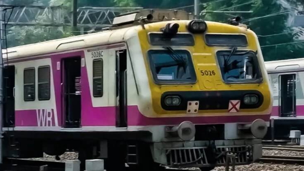 Mumbai local train Mumbai local train