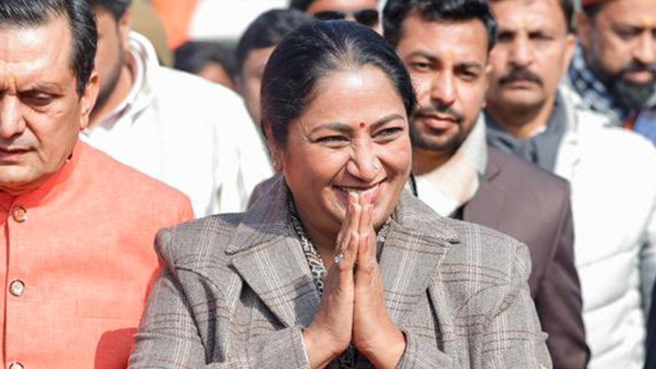 Delhi govt gives job to wife of BJP worker who drowned in Yamuna Delhi govt gives job to wife of BJP worker who drowned in Yamuna