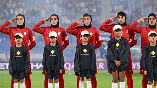 5 Iranian Women Footballers Seek 5 Iranian Women Footballers Seek