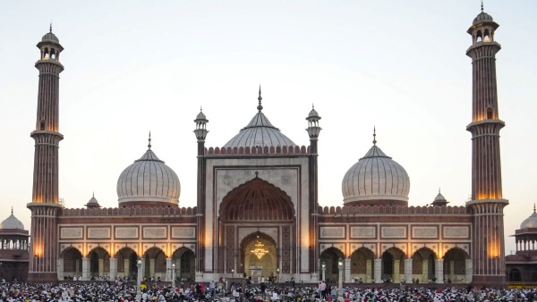 Delhi Aaj Kya Khula Kya Bandh