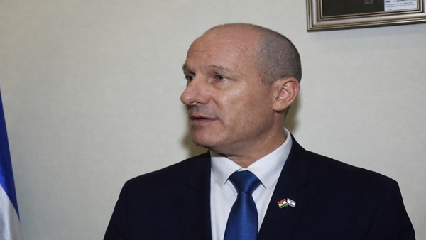 Reuven Azar Reuven Azar