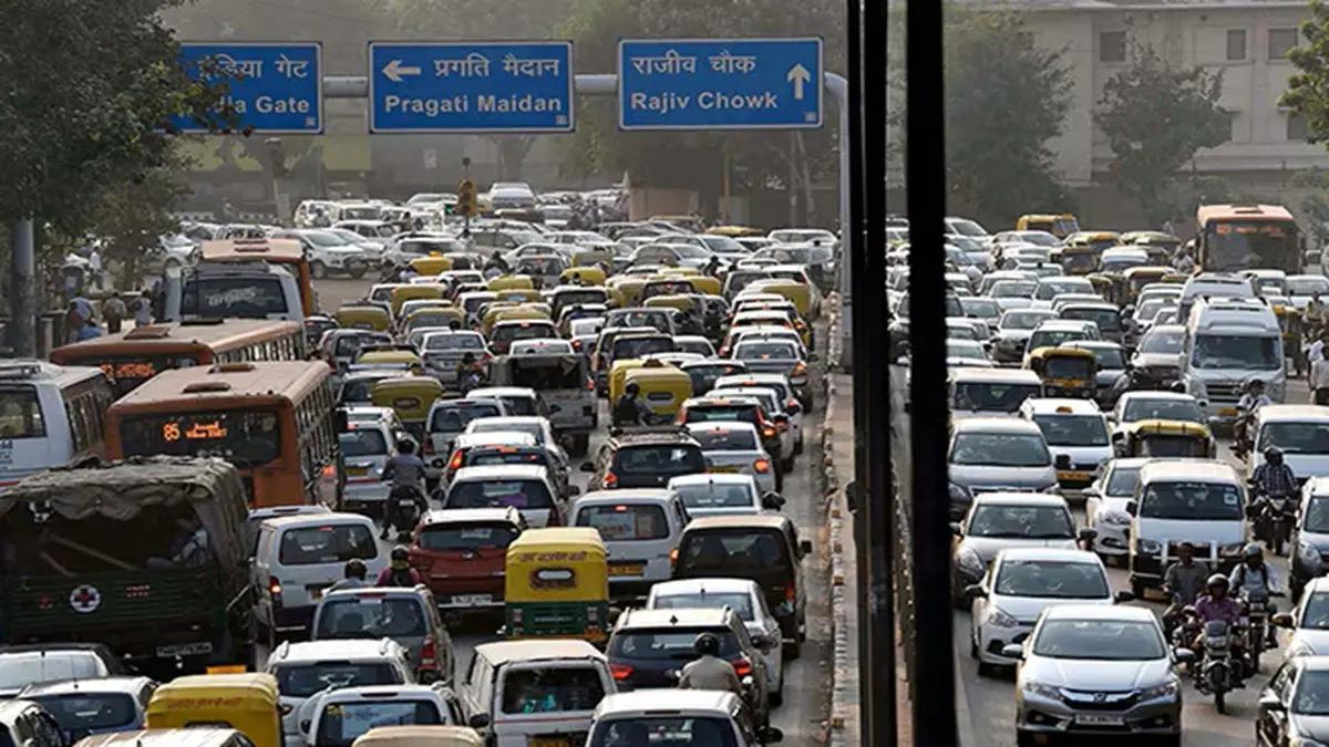 आज घर से निकलने से पहले पढ़ लें ये Traffic एडवाइजरी