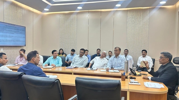 Bihar Development Projects Review Meeting Led by CS