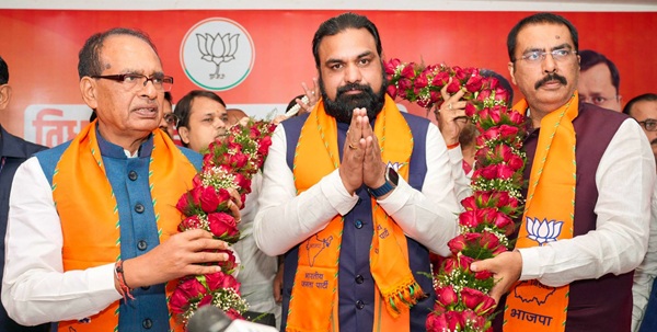 Samrat Choudhary taking oath as Bihar CM with Nitish Kumar