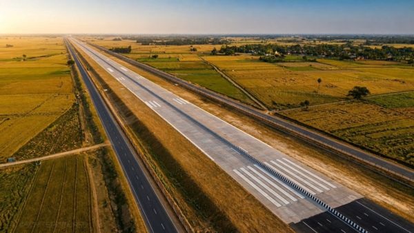 Ganga Expressway: PM मोदी ने गंगा एक्सप्रेस-वे का किया उद्घाटन, बदलेगा  ट्रांसपोर्ट और कारोबार! कितना लगेगा टोल | pm modi inaugurates ganga  expressway toll rates route map travel ...