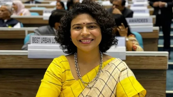 IAS Durga Shakti Nagpal