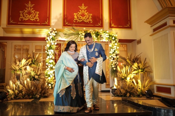 kavya-kathiriya-love-story
