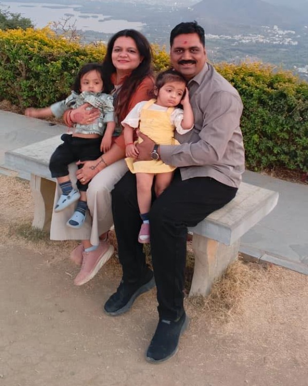 kavya-kathiriya-love-story