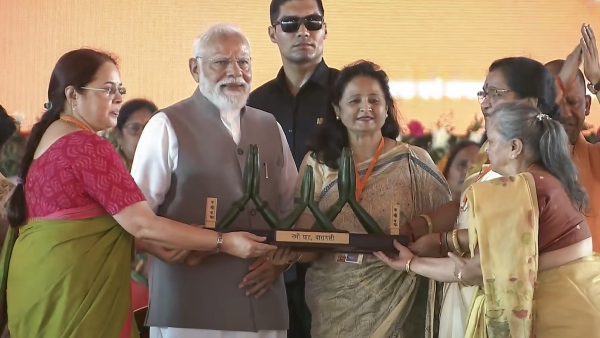 pm-modi-varanasi-speech-10-highlights