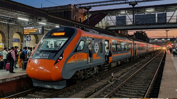 Pune Bengaluru Vande Bharat sleeper