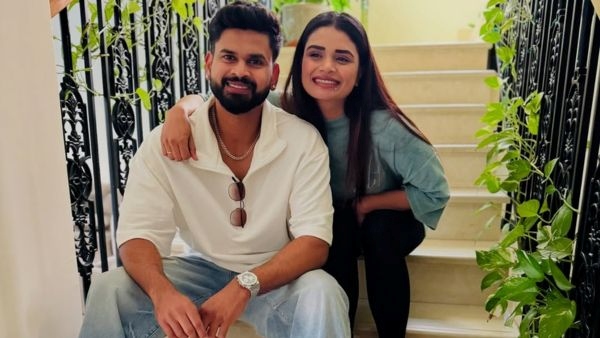 shreyas iyer and his sister Shresta Iyer