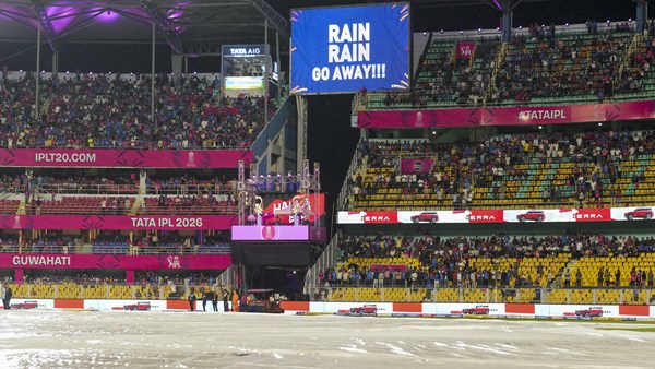 DC Vs GT 1 DC Vs GT 1