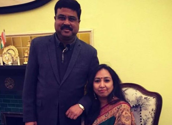 Dharmendra Pradhan Love Story