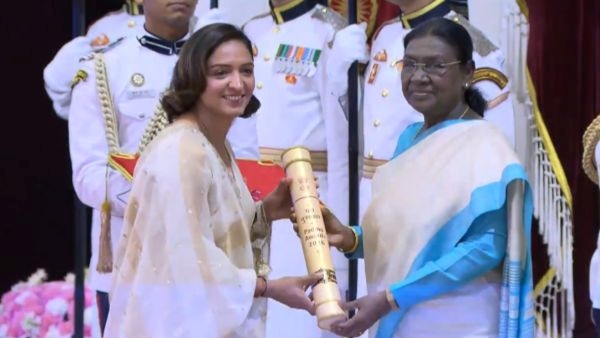 Harmanpreet Kaur Harmanpreet Kaur