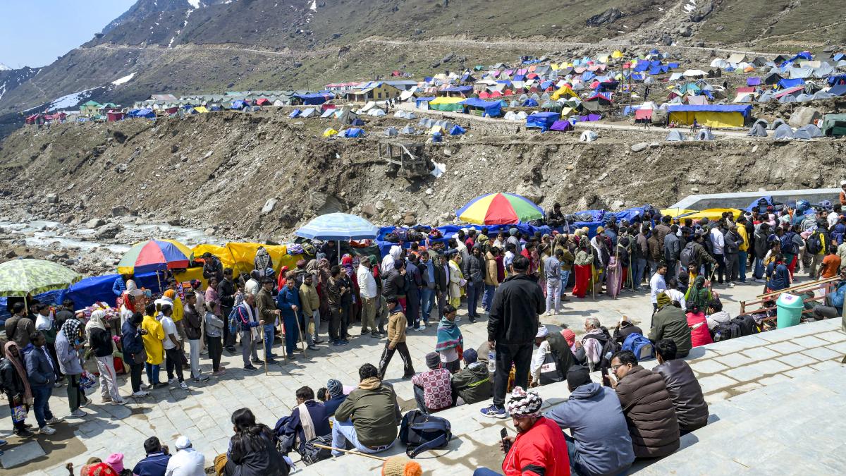kedarnath-yatra-temporarily-halted