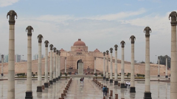 lucknow
