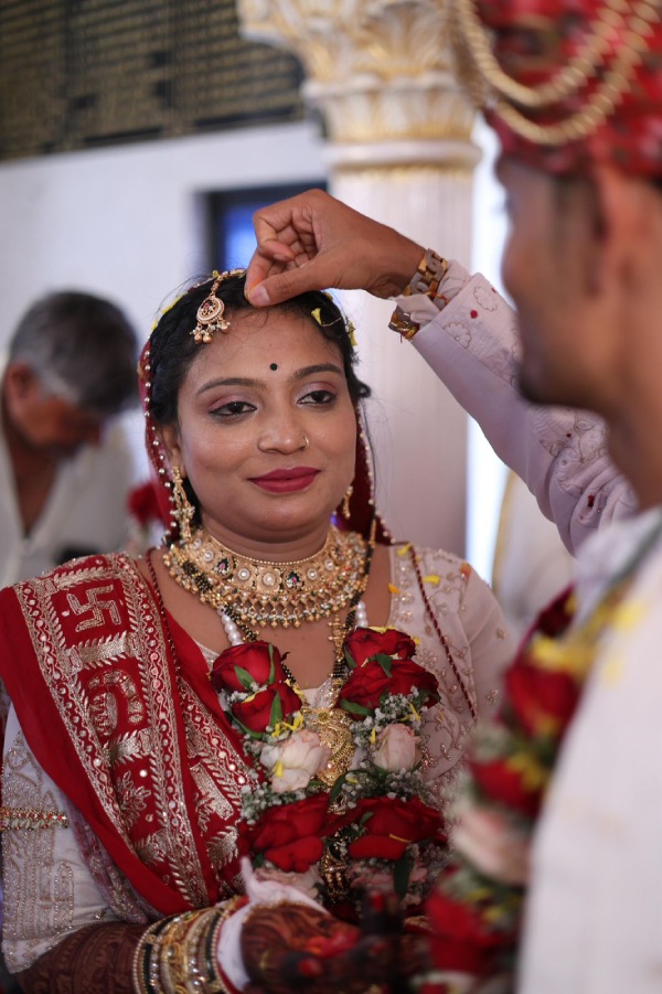 mohan-weds-pooja