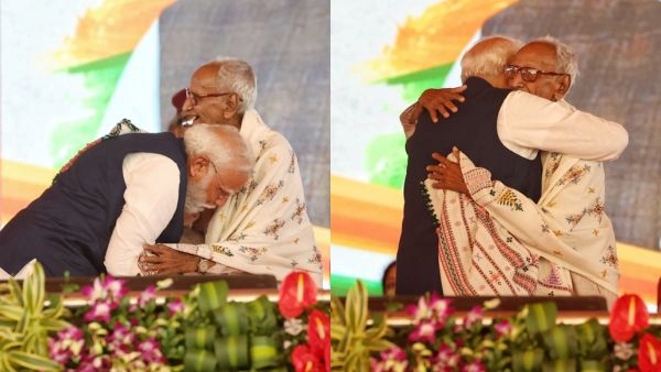 PM Modi With Makhanlal Sarkar