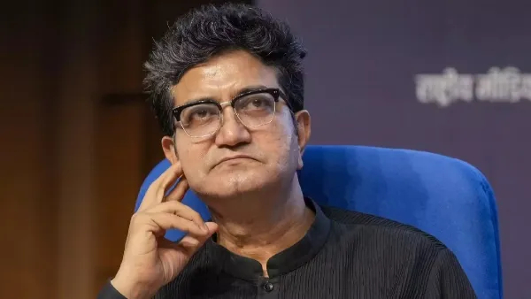 Prasoon Joshi Prasar Bharati Chairman