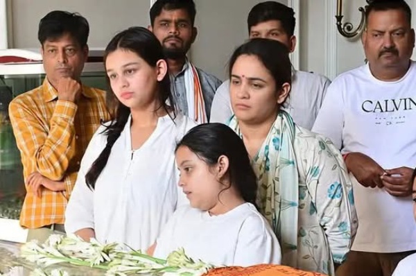 Prateek Yadav Prateek Yadav