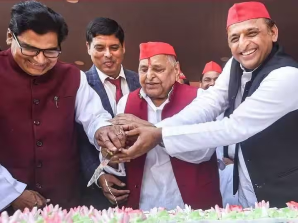 akhilesh-yadav-rajendra-chaudhary-denies