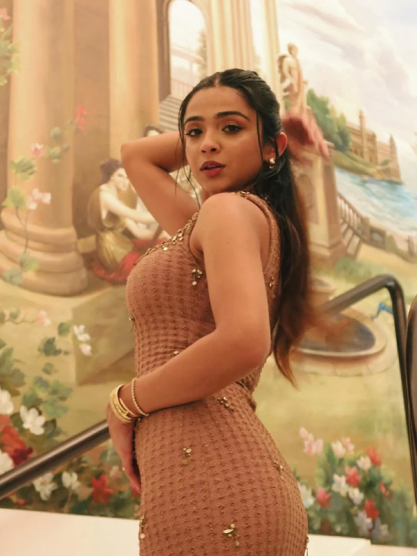 apoorva-makhija-viral-video-