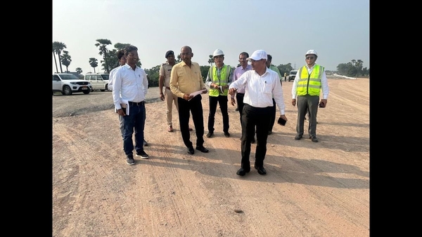 Kacchi Daragah Bidupur 6-Lane Ganga Bridge Nears