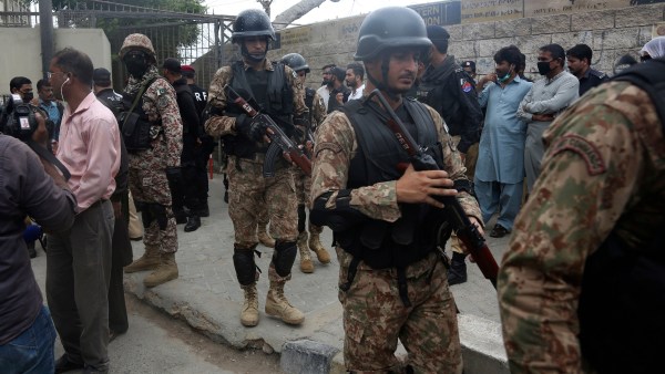 karachi-pakistan-army-base-attack